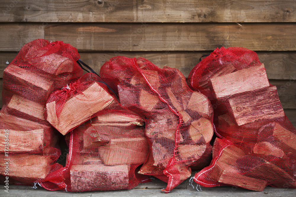 Net of Sustainably Sourced Hardwood Logs - Wetherby Logs